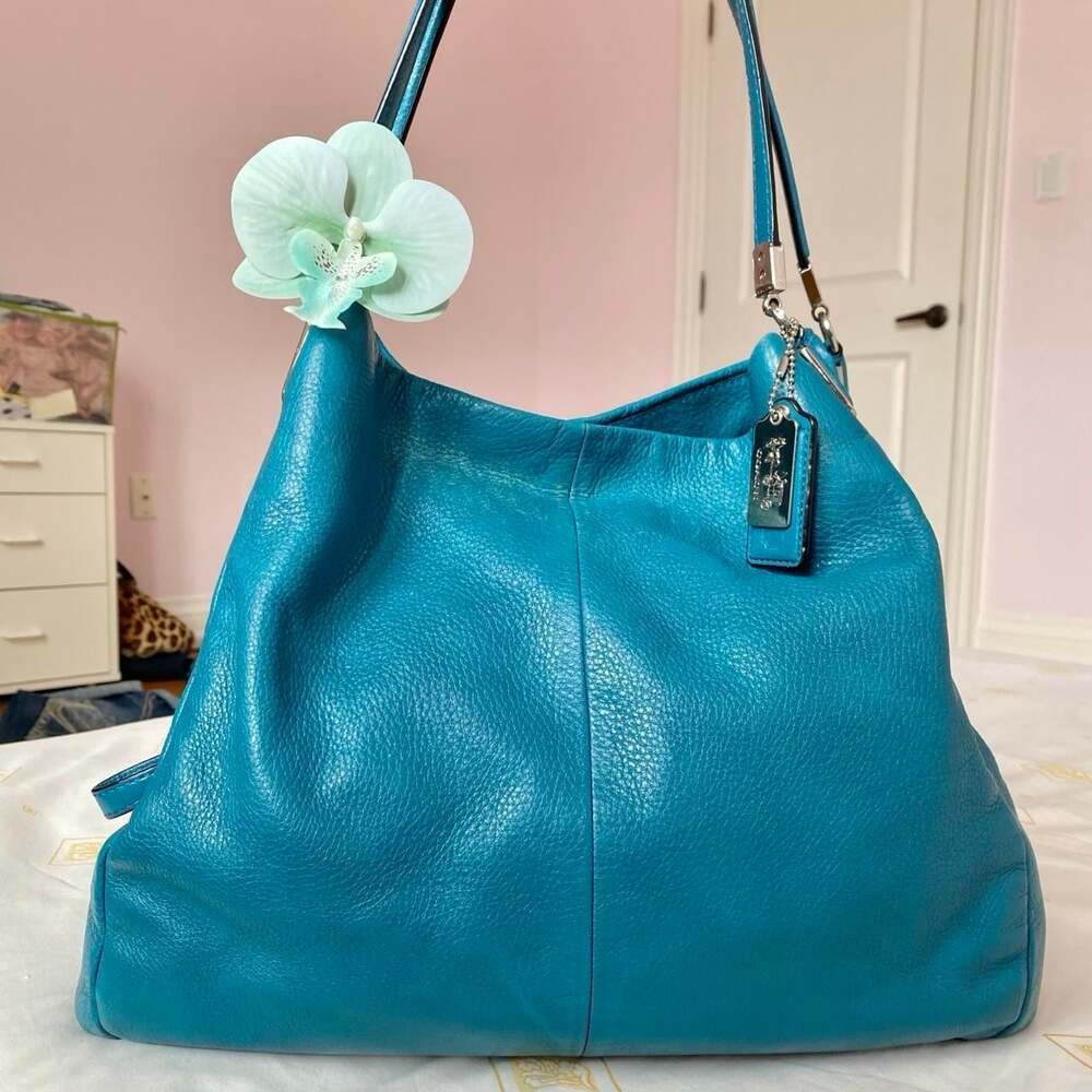 Vintage 2000 S Coach Teal 6 A 29